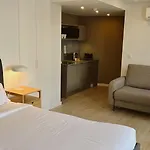 Lisbon Oriente Suites By Olala Homes
